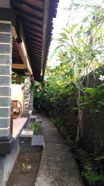 Santa Fe Homestay & Warong Amed Kültér fotó